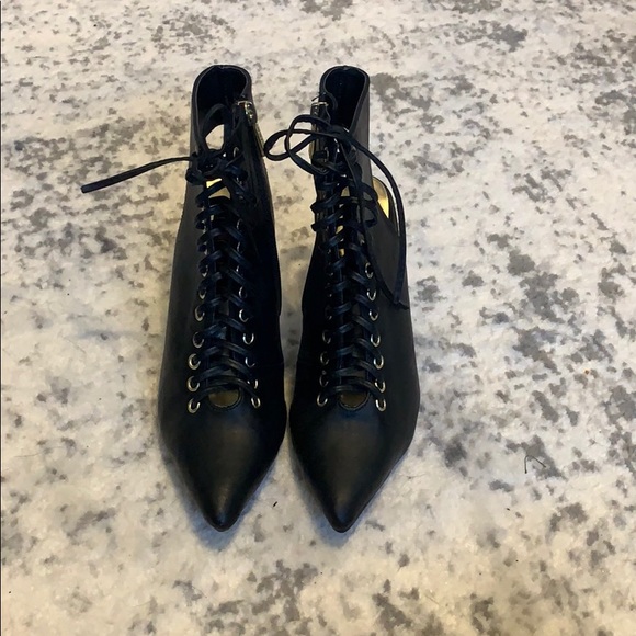 Lace Up Heels- Brand new - Picture 3 of 5